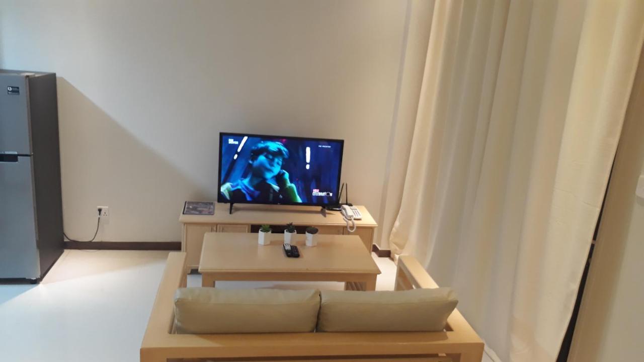 Amazing condo in premier La Grande tower Angeles Buitenkant foto